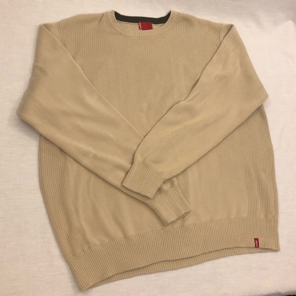 Levi's Other - Levis Red Tab Cotton Crewneck Sweater